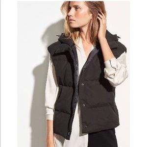 NEW Vince Light Shell Puffer Vest in Black sz S